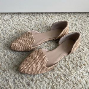 Woven flats